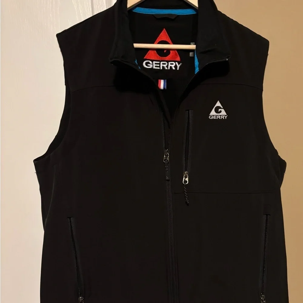 Gerry Weber Black Sleeveless Vest Resistant Insulated Solid Black.